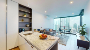 Melbourne Corporate Apartments - King St - Close to EVERYTHING!